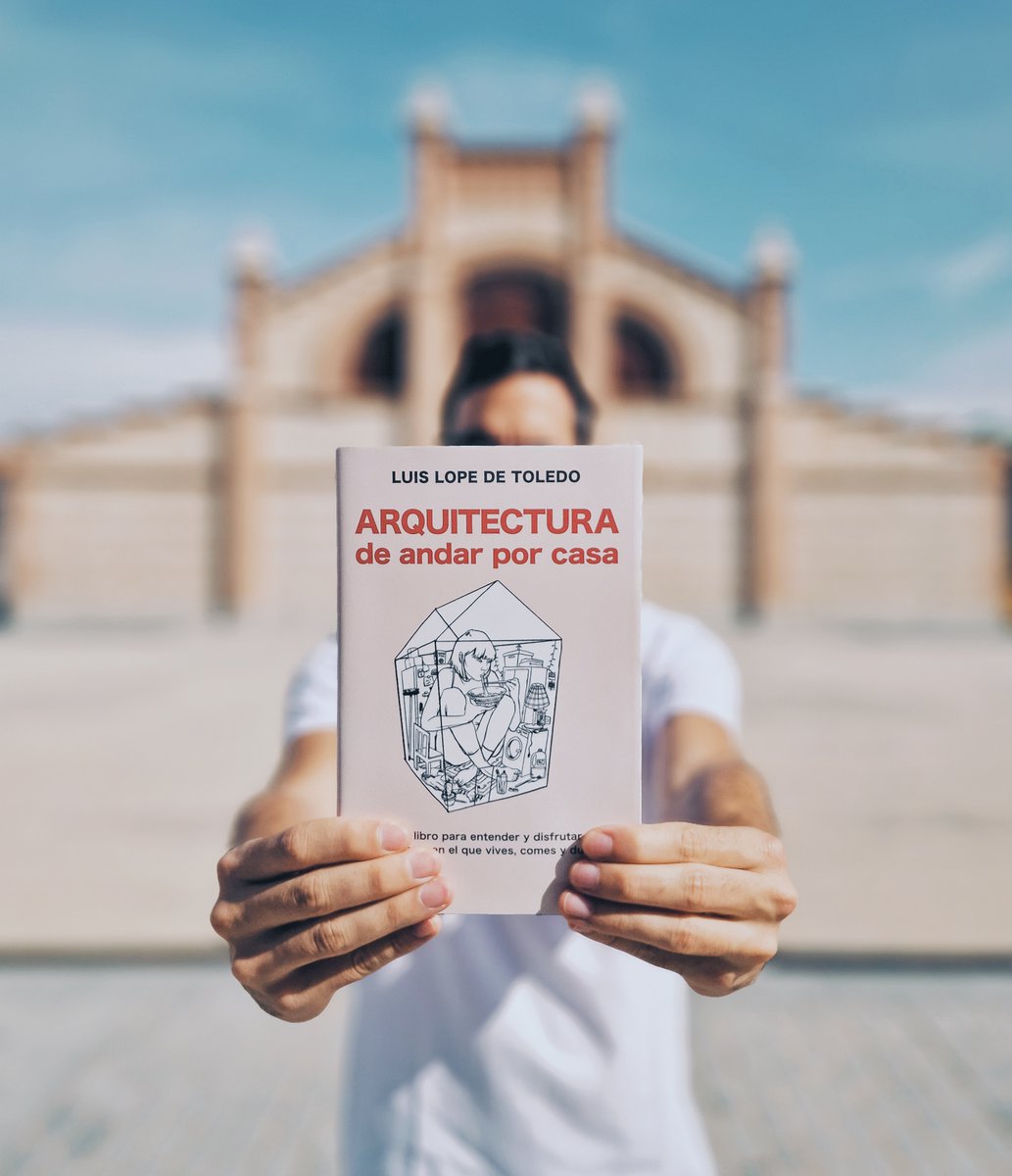 📣¡SORTEO!

Para celebrar el lanzamiento de #ArquitecturaDeAndarPorCasa, queremos que os llevéis dos ejemplares del libro. Es muy sencillo, solo tenéis que:

✔️ Seguir a <a href="/temasdehoy/">Temas de Hoy</a> y <a href="/lopedetoledo/">L O P E</a>.
✔️ Hacer RT a este tuit.

🗓️: Fecha límite 31/10.