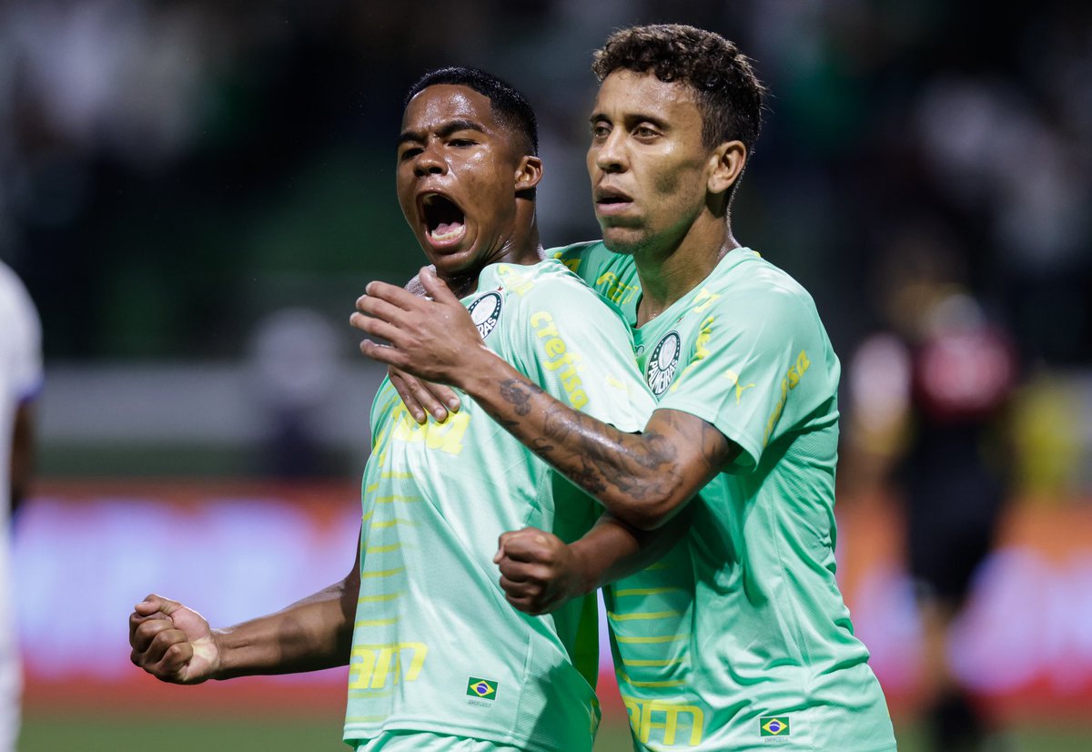 Brazilian jewel Endrick’s camp tells @geglobo: “No proposal has been made by Paris Saint-Germain, they didn’t send €20m bid”. 🚨🇧🇷 #PSG “PSG have been in love with Endrick for long time”, they added. It will be a big, big race with many clubs involved. Release clause: €60m.