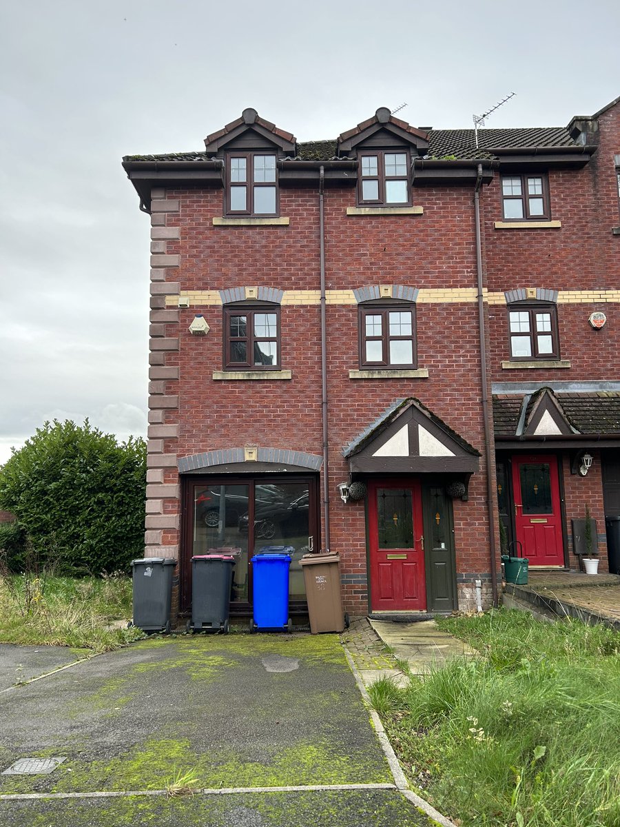 firstmaintenan1's tweet photo. Property surveys and reports. 
@ https://t.co/ciUCgr0PZb