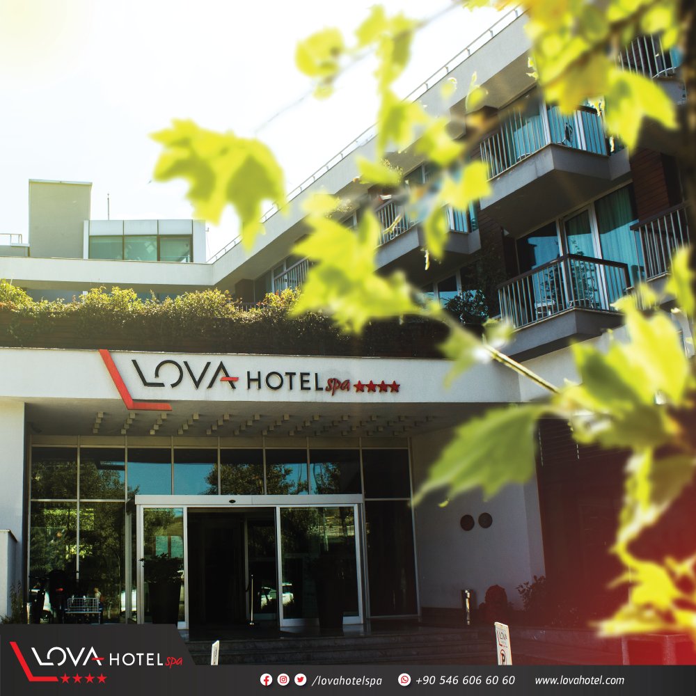 LovaHotelSPA's tweet photo. Eşsiz konumu ile Yalova'nın kalbine yapacağınız bir yolculuğa hazır olun. Modern Mimarisi, konforu ve unutmayacağınız #SPA deneyimi ile #LovaHotelSPA misafirlerine güvenli ve konforlu bir konaklama sunuyor.
#Rahatlayın https://t.co/CD89X2HfTg