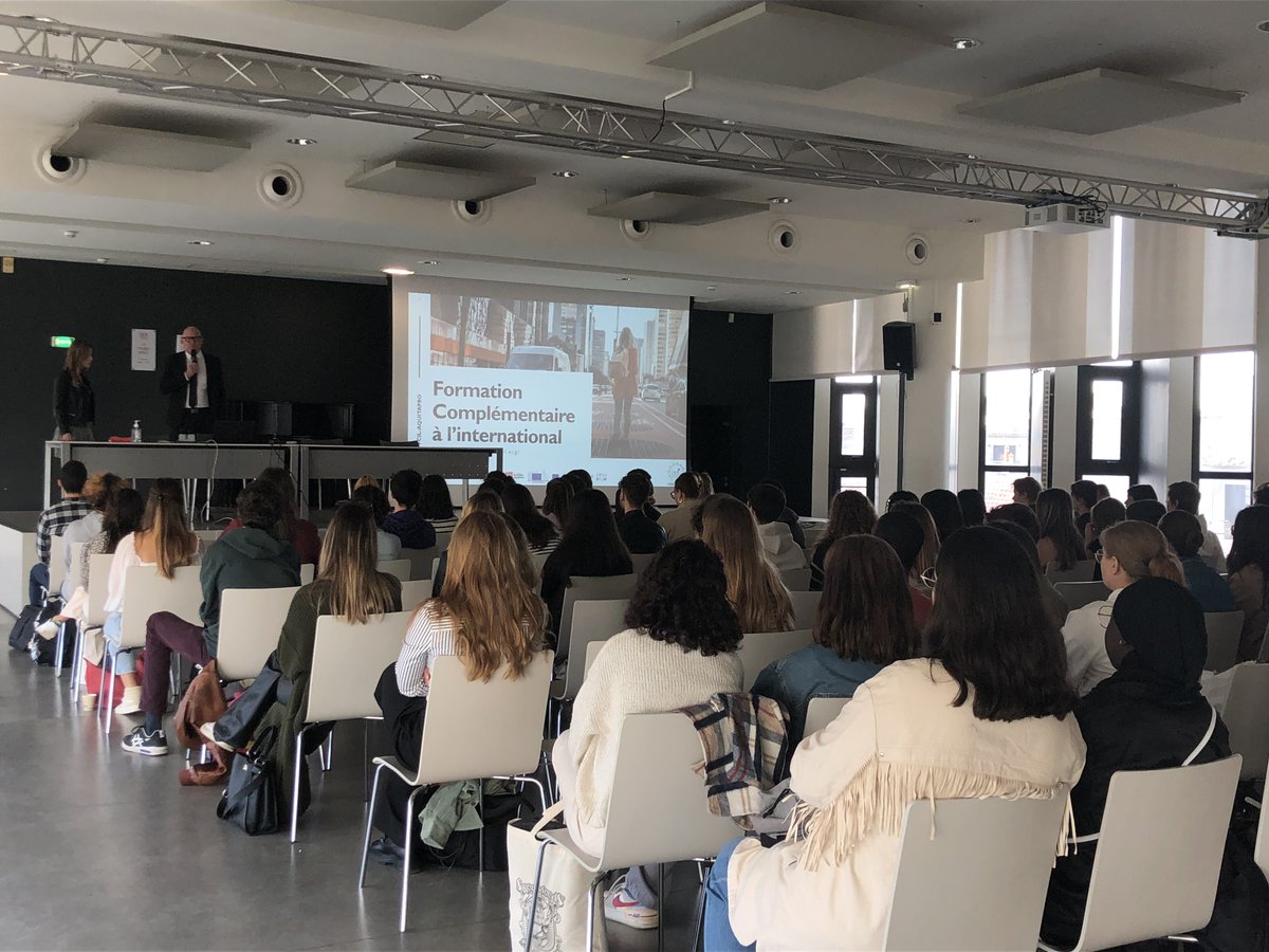 Lancement du séminaire de préparation au départ en stage de la FCIL-#aquitapro du <a href="/Eiffel_lycee/">Lycée Gustave Eiffel bordeaux</a> avec les interventions de Laurent Len, Proviseur, et de Virginie Richard-Lebon, psychologue spécialisée dans l'expatriation <a href="/NvelleAquitaine/">Nouvelle-Aquitaine</a> <a href="/ErasmusplusFR/">Agence Erasmus+ France / Education Formation</a> <a href="/DareicBordeaux/">Dareic Bordeaux</a>