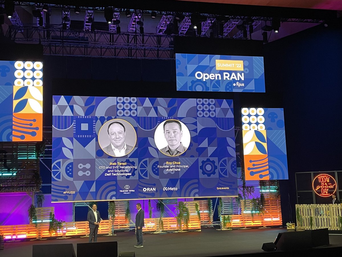 The #fyuz22 plenary is underway, with ⁦<a href="/ihabtarazi/">Ihab Tarazi</a>⁩ and Roy Chua. Being an old comic book nerd, love the event “origin story” of why the three events are in one place, plus all the food references.