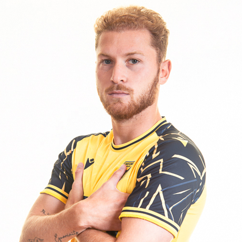 OUFCOfficial's tweet photo. U's defender Yoav Sade has joined @NorthLeigh_FC on a month's loan.

🟡🔵 #OUFC | #COYY