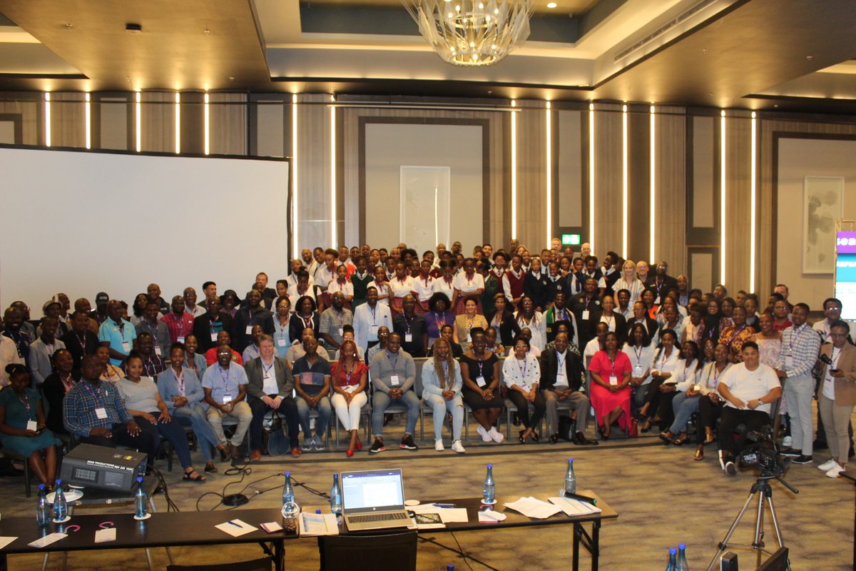 Participants who took part in the 23rd WaterNet/WAFSA/GWPSA Symposium at the Sun City Resort, Rustenbut, RSA, 19 - 21 Oct 22, <a href="/WaterResearchSA/">WRC</a>, <a href="/ihedelft/">IHE Delft 💧 Institute for Water Education</a>, <a href="/UKZN/">University of KZN</a>, <a href="/GWPSAS/">Global Water Partnership South Asia (GWP SAS)</a>,
