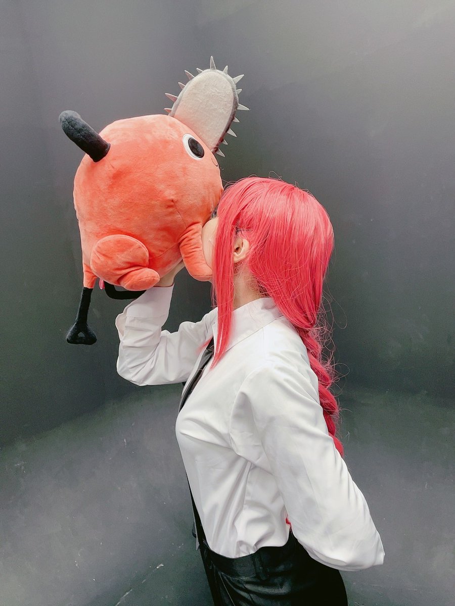 ＃FluffyHUGS　やってみた！
知り合いのレイヤーさんが#チェンソーマン　マキマさんでFluffy HUGSに挑戦してくれました。
明日からamazonギフトが当たるキャンペーンやるらしい
<a href="/FluffyHUGS_prj/">Fluffy HUGS | CNP HUGS</a>

#チェンソーマン #chainsawman　#マキマ
#Makima #pochita #ポチタ
#CHAINSAWMAN_PR
#チェンソーマン3話