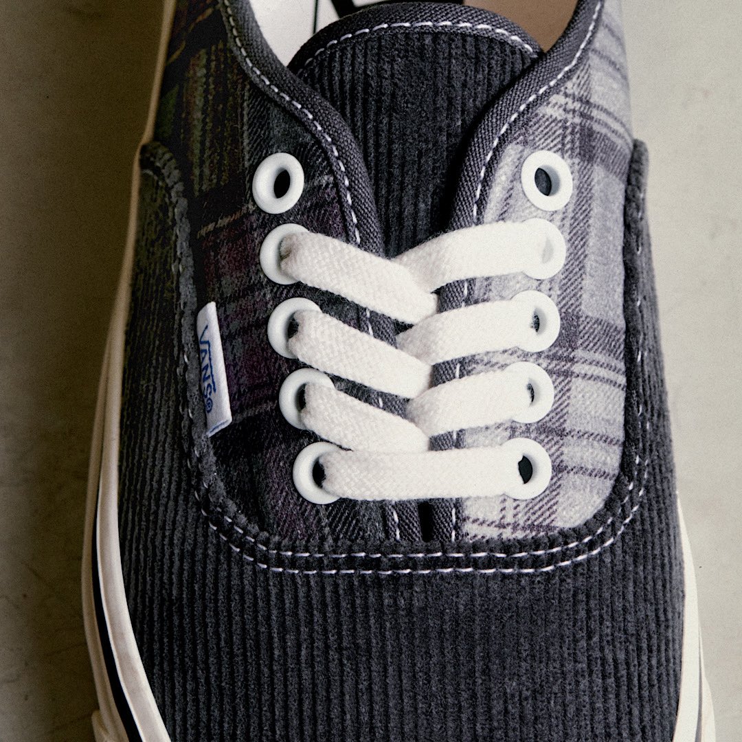 The Authentic, a staple since 1966. Shop the latest Anaheim Factory collection at vans.eu