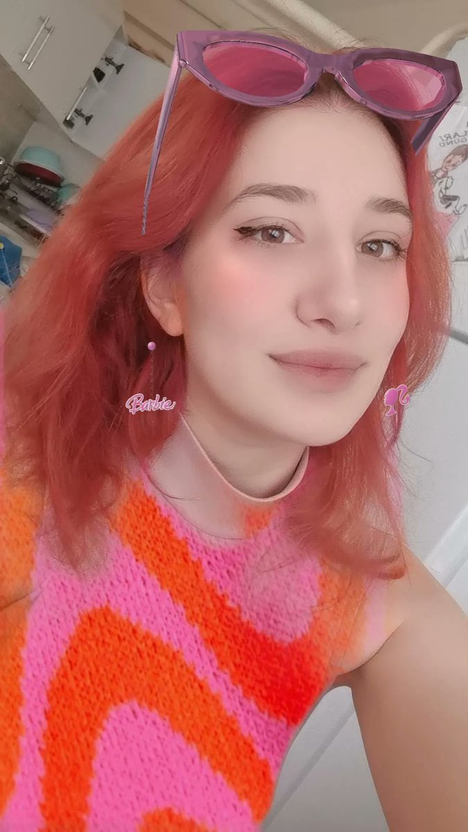ahizde0's tweet photo. Bugünde barbie girl modunda uyandik çok sukur https://t.co/DwFYYrfYKO