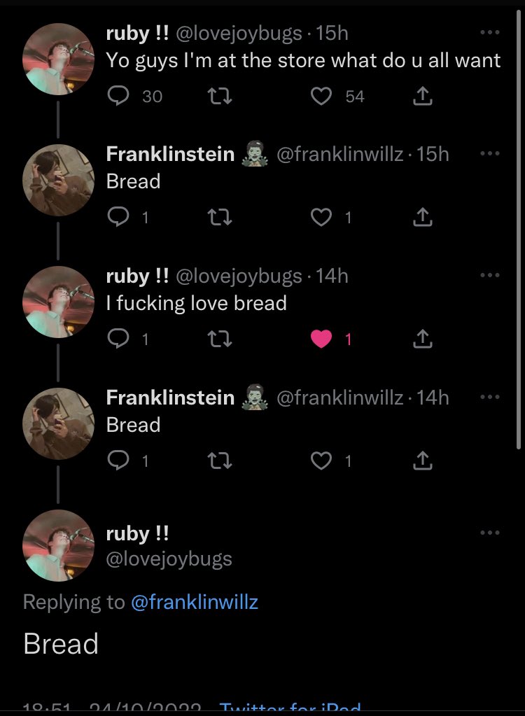 dwvekki's tweet photo. We’re so duo 😭😭😭 #breadduo get it tending 😭🫶🫶 https://t.co/MiS0EMDDoS
