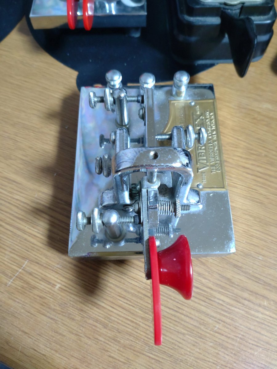 jh6vty's tweet photo. #CWKEY
ヤフオクで人気無く放置状態だったので落札しました。
ちょっとだけ手を入れたら、
綺麗になりました。 https://t.co/AISuBqJpOX