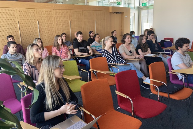 MultiparkL's tweet image. *Wednesday 2 November* Lund University Neuroscience Graduate School lunch with talks from @ParmarLab and @clau_cico about #stemcells #Abeta and #biomarkers in #AD and #PD. @Medfak_LU #PD #neuroscience #PhD #postdoc #seminar
multipark.lu.se/calendar/neuro…