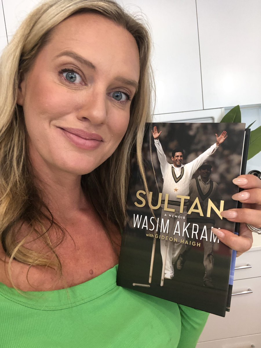 Look what I got today!
He let everyone have their say, now it's his turn. Through Triumph and tragedy, his highs and lows, it's all here. We hope you enjoy the journey of his life. I'm so proud of you @wasimakramlive 
In stores Nov 15th! Pre order at smarturl.it/SultanbyWasimA…
