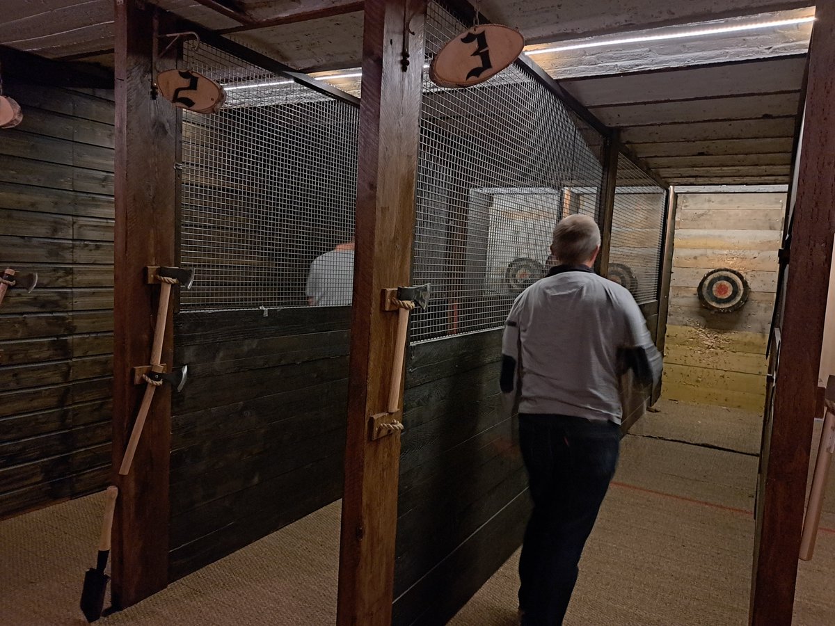 Que faites-vous pour Halloween ? LU6D regorge d’idées #originales pour un week-end #horrifique

#escapegame terrifiant"60 minutes plus tard"
#murderparty "Diner mouvementé à bord du Titanic"
et notre nouvelle activité le #G2H au tarif exceptionnel de 50€!
lu6d.fr/rouen.html