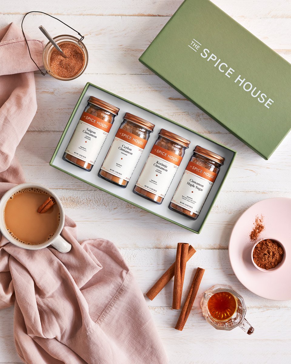 JordanoStudio's tweet photo. The newest fall flavor from @thespicehouse you’ll want to add to every breakfast batter and dessert!
•
•
•
#maple #cinnamon #sugar #cinnamonmaplesugar #breakfast #dessert #sweet #fallflavors #giftideas #thespicehouse #foodphotography #spices #fallspices #productphotography https://t.co/spwpLfhBdf