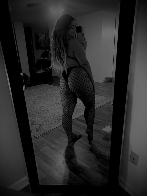 i&rsquo;ve had an incredibly shitty few days. someone cheer me up 🥹 https://t.co/HbeP4U41OE