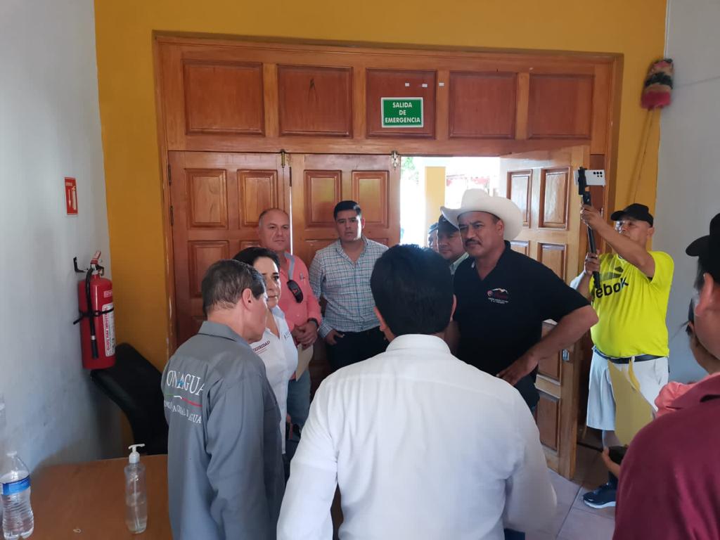 conagua_mx's tweet photo. Como parte de las acciones para evaluar los daños provocados por los efectos del #Huracán #Roslyn, en #Nayarit, #Conagua participa en recorridos interinstitucionales por diversos municipios de la entidad https://t.co/uRlsdkdQGm