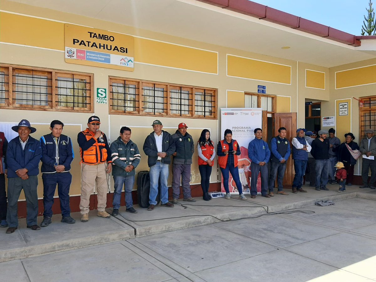 indeciperu's tweet photo. ✅#INDECI #Ayacucho participó en caravana multisectorial en el Tambo Patahuasi, #Vischongo, provincia de #Vilcashuaman, organizada por @MidisPAIS, con asistencia técnica a autoridades locales y comunales, orientando a gestores y población ante próximas #LluviasIntensas.🇵🇪💪 https://t.co/FLyFj987dV