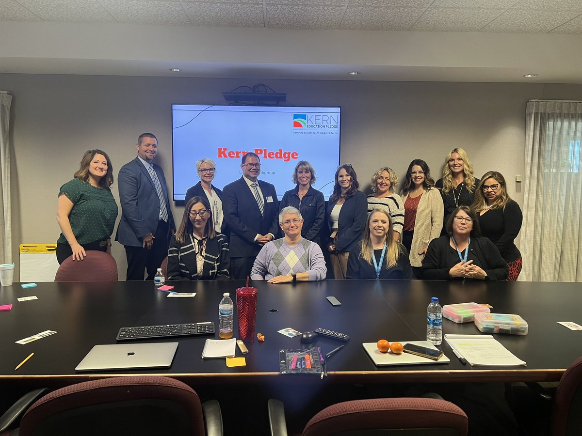 Lisalatejana's tweet photo. It’s happening! Kern Education Pledge Literacy Workgroup is ready to implement change. #KCSOSProud #KCSOSLearn https://t.co/iFRZkxsDfX