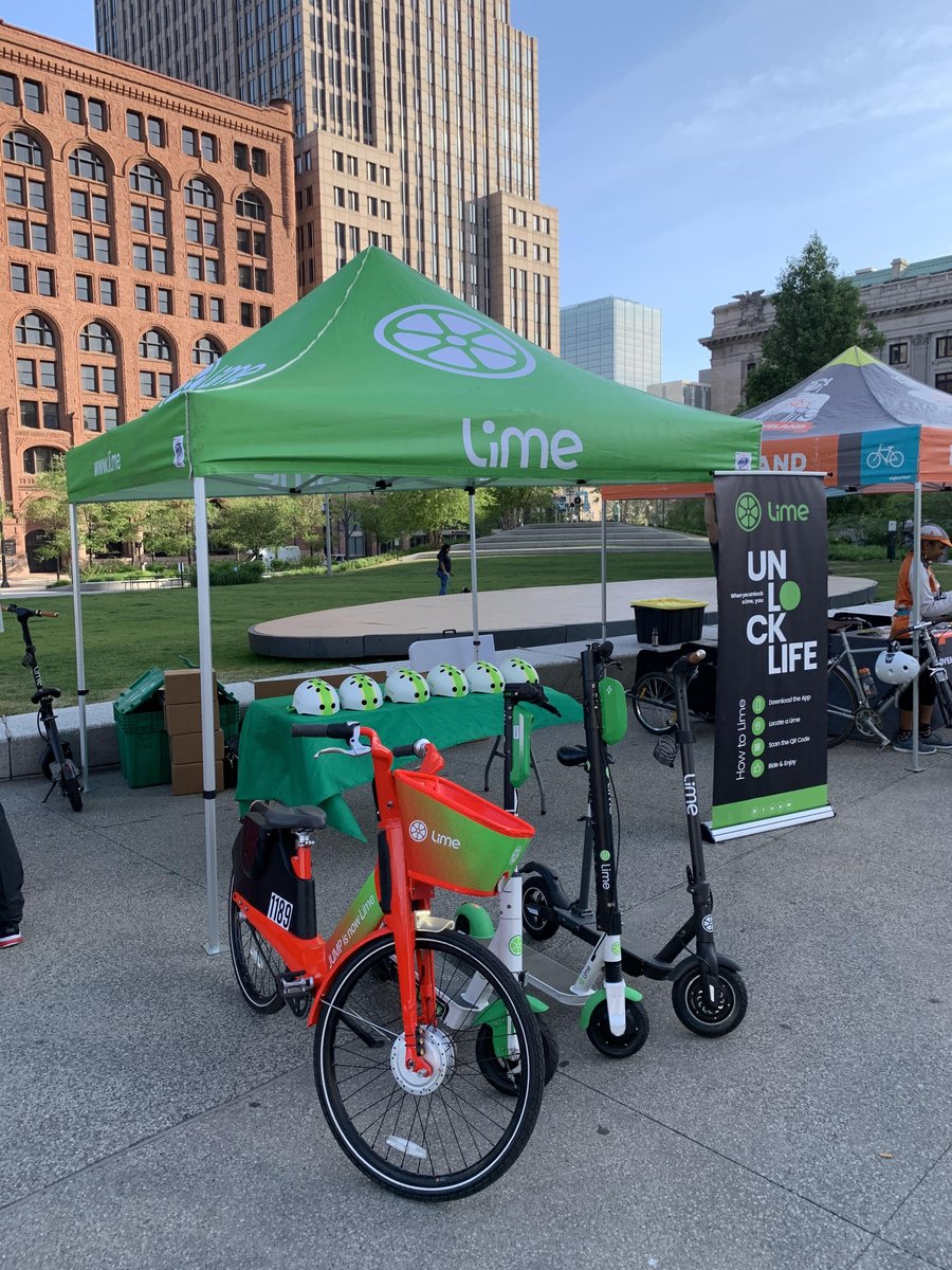 AD: Need mid-day plans this week? Head to @limebike's FREE First Ride Academy in Dunn Meadow Tues - Thurs at 11am, where you can learn to ride safely, confidently, and snag a free helmet! Attendance is first come, first serve.