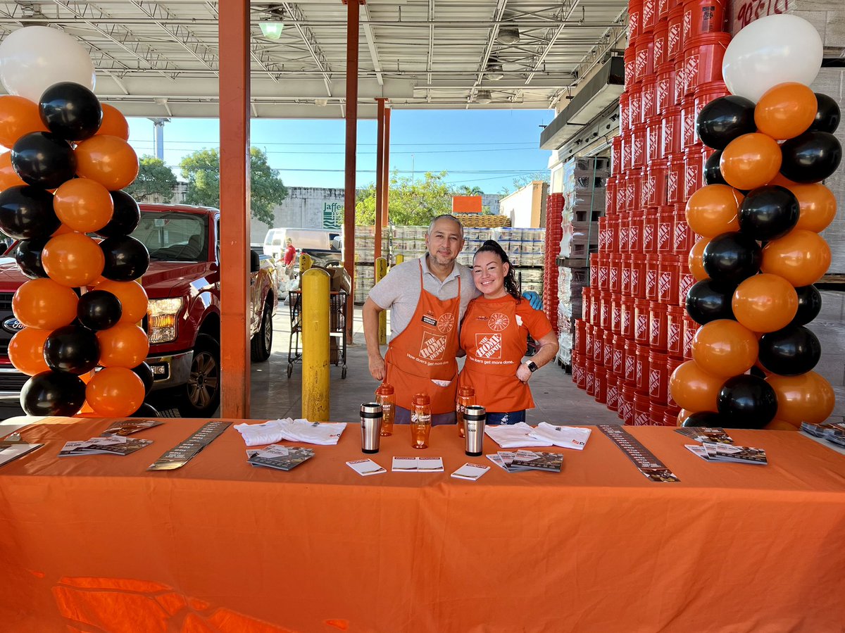 Tania Lozano tweet media