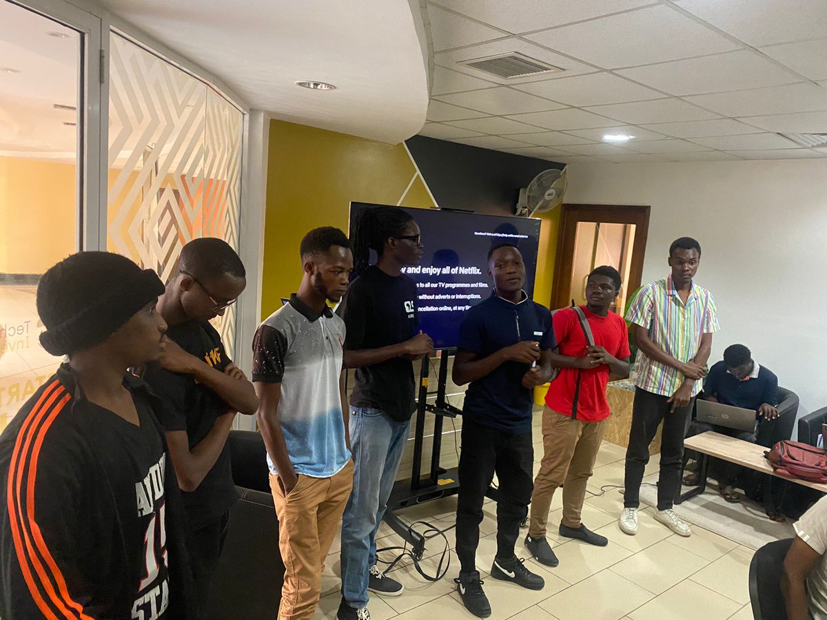 _Neema1's tweet image. Brainstorming
 #onlydevske
#paymentintergration
#hacktoberfest

@MorachaKe
@achinga_chris
@techBchallenge
@onlydevs_ke
@okonu_ian