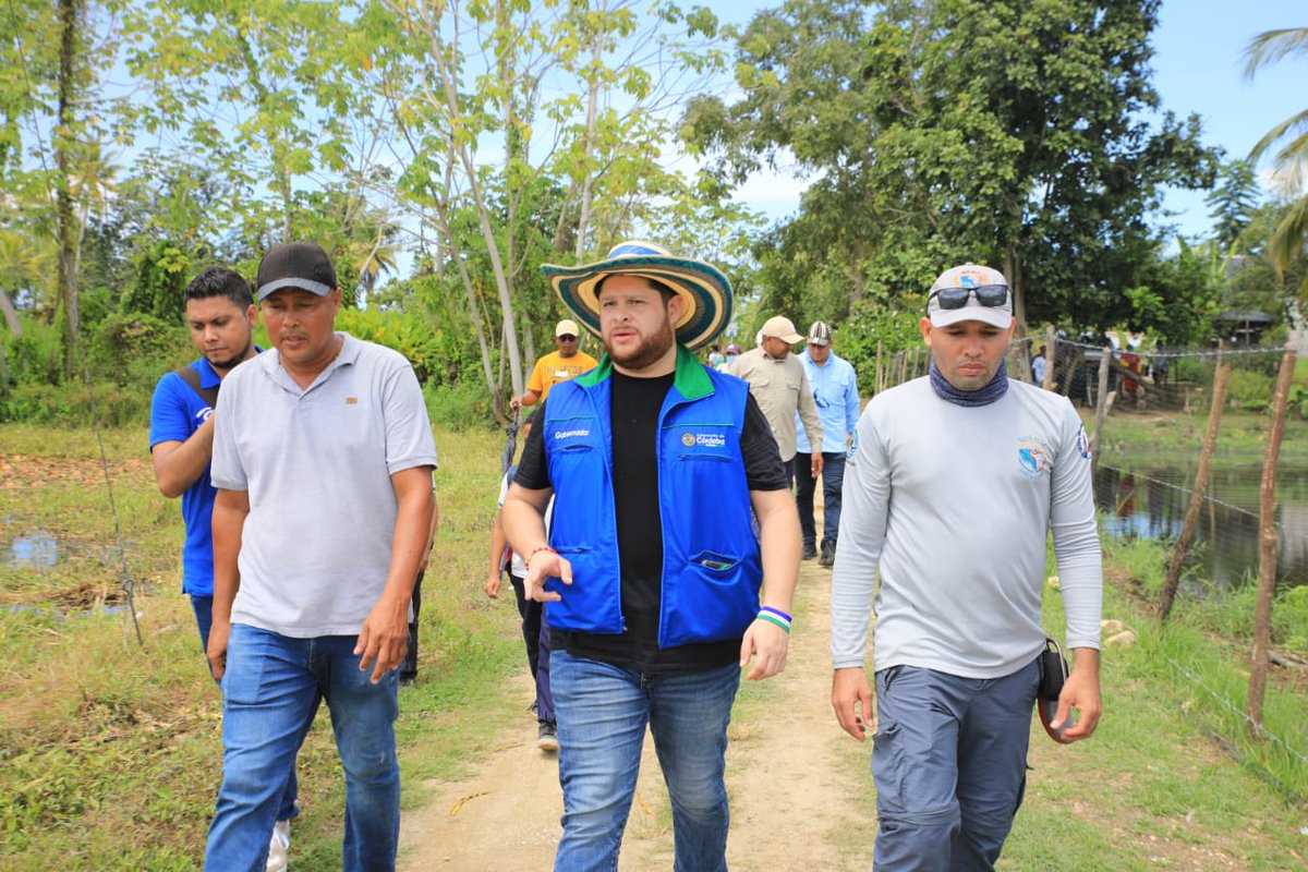 elbocachicodg's tweet photo. Gobernador de Córdoba visitó Caño Grande en San Bernardo del Viento https://t.co/P98Qoz5CJg https://t.co/GV8qIBOTcz