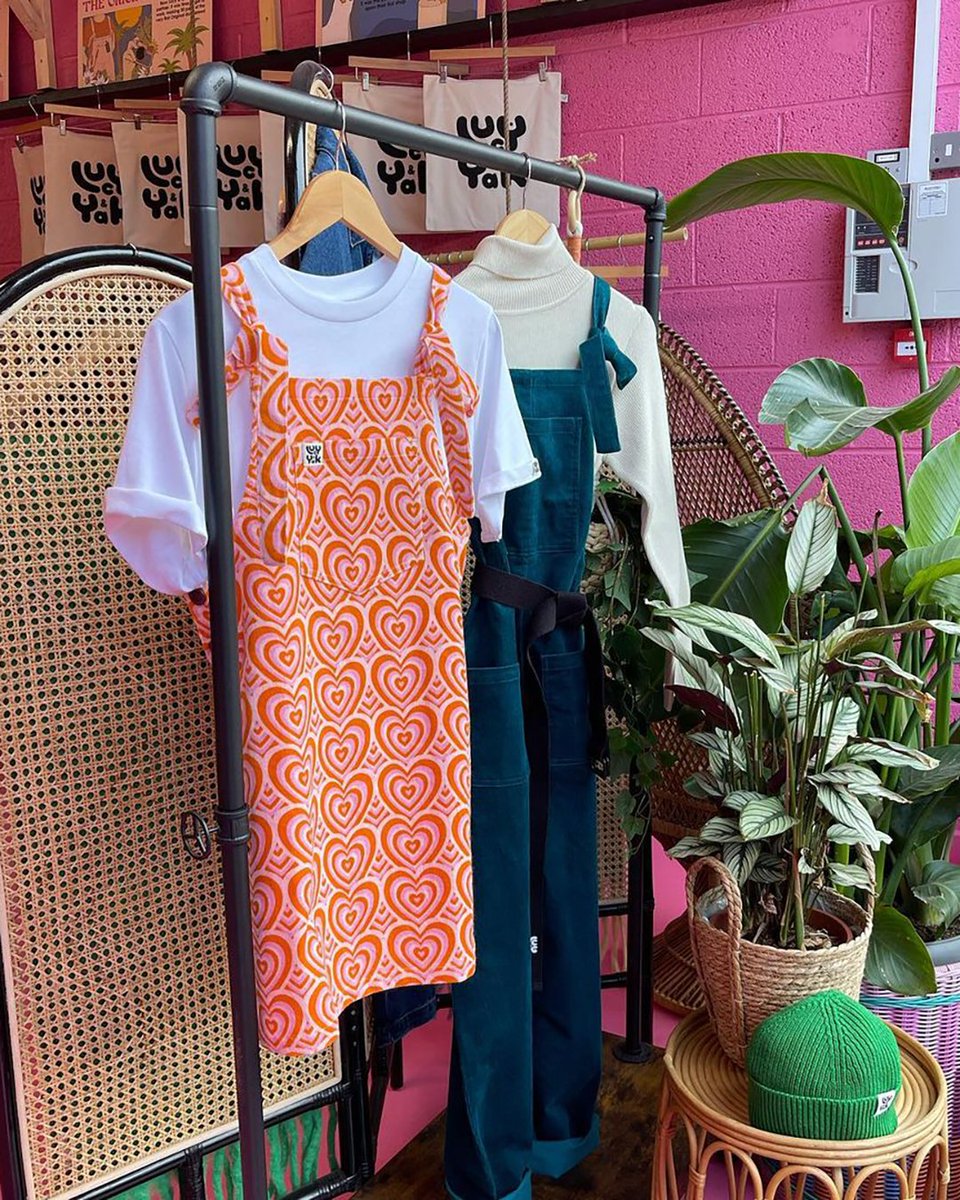 Lucy & Yak tweet media