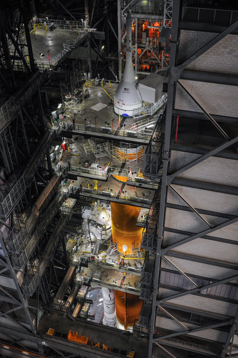 Vehicle Assembly Building High Bay 3 platforms A, H, J, and K have been retracted in preparation for roll to Launch Pad 39B for #Artemis I. Platforms B, C, D, E, and G will be retracted this week, and F will be retracted last, after final FTS testing is completed.