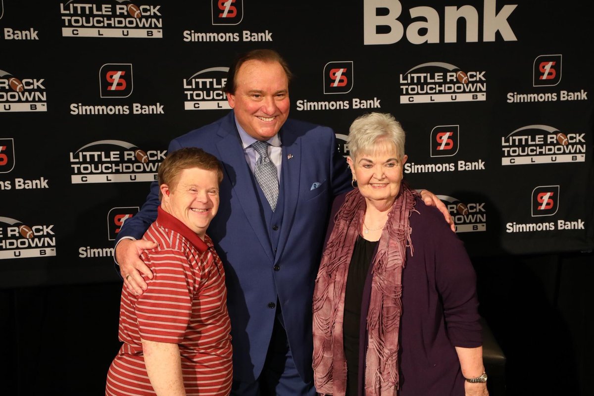 HthomaHazel's tweet photo. LRTC- Had a great meeting.  Guest Speaker: @TimBrando @CanaanSandy https://t.co/KjQBXXEZPG