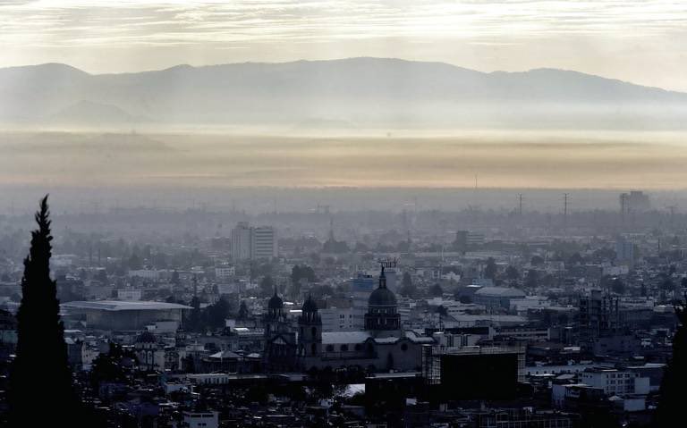JorgeRescala's tweet photo. En los reportes diarios se puede ver la calidad del aire registrada durante el día con corte a las 16:00 horas. La información se muestra como #IMECA máximo para cada zona y para cada uno de los contaminantes criterio. https://t.co/6GwwypB8Sk