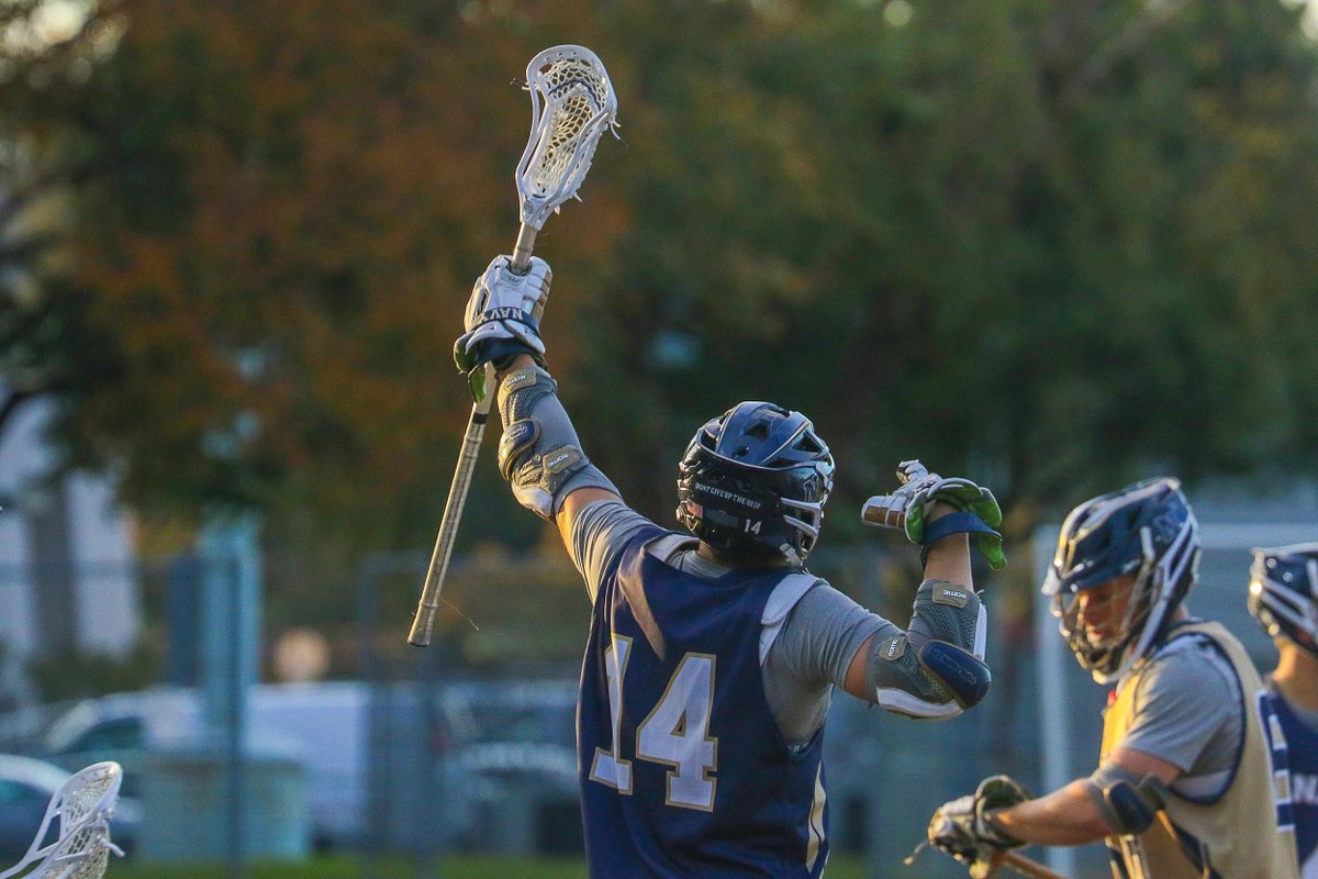 mattkinnear's tweet photo. My annual trip to @NavyMLax Fall practice:
- An idyllic day on the Severn
- Tons of standout plebes
- "Complex vs. complicated"

https://t.co/SblS9gJ03H https://t.co/QHNiiFYSEF