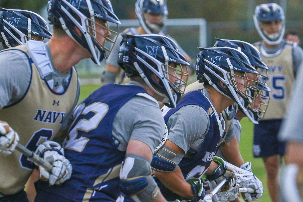 mattkinnear's tweet photo. My annual trip to @NavyMLax Fall practice:
- An idyllic day on the Severn
- Tons of standout plebes
- "Complex vs. complicated"

https://t.co/SblS9gJ03H https://t.co/QHNiiFYSEF