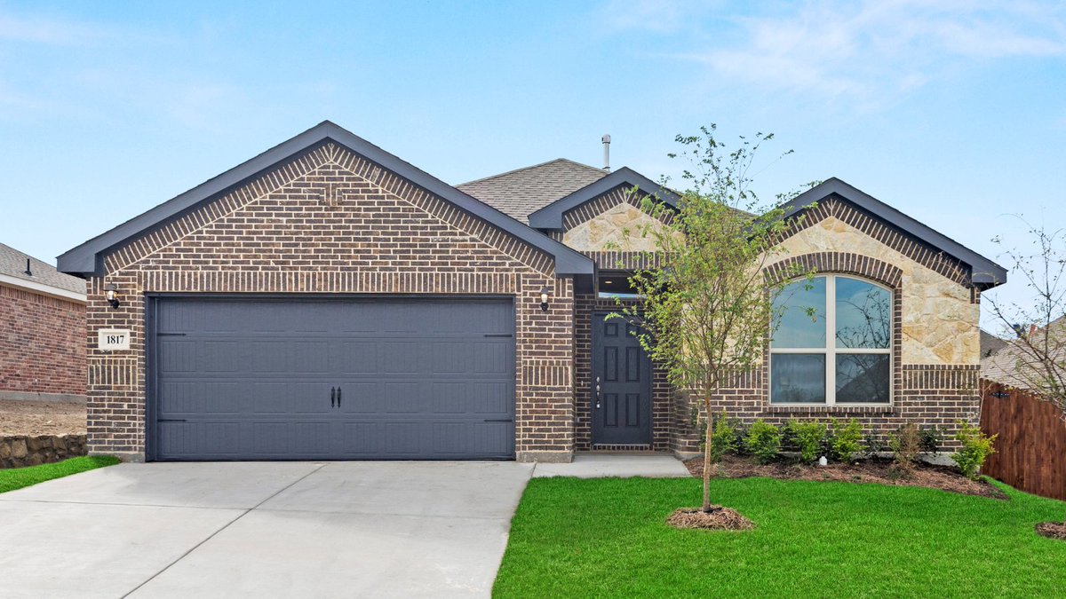 ImpressionHomes's tweet photo. MOVE-IN READY #newhomeforsale!

1817 Barberry, Weatherford, TX | Montclaire

4 Beds | 2 Baths | 2,022 Sq Ft | Mud | Large Pantry | Covered Patio

Contact #impressionhomes at (817) 857-4555 to schedule your tour today! Visit us online to learn more: https://t.co/zsgf1B356a https://t.co/qh6Uu4JlGs