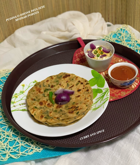 Somasray's tweet photo. #easymade #flatbread PUDINA O DHONEPATA DIYE MOIDAR POROTA https://t.co/4oHh6H0eRN https://t.co/Jye4L8BlUL