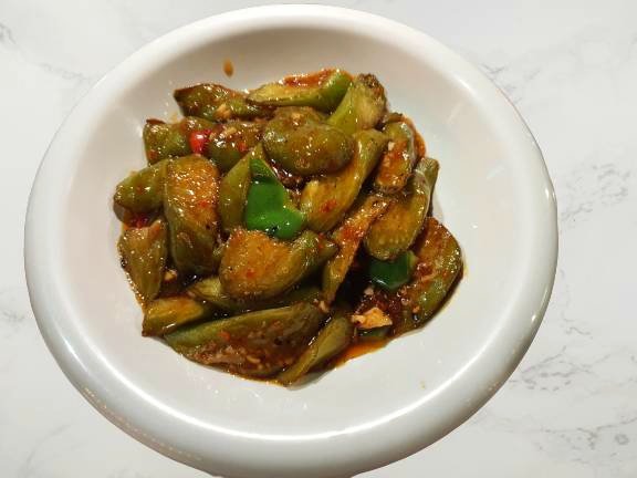 May_IndyMaya's tweet photo. Let's have dinner together.😘😋😋🥢😍
#Food #ChineseFood #ThaiFood #SpicyFood #Dinner #Vegetable #LookDelicious #Delicious #Bangkok https://t.co/wkdeQosCqR