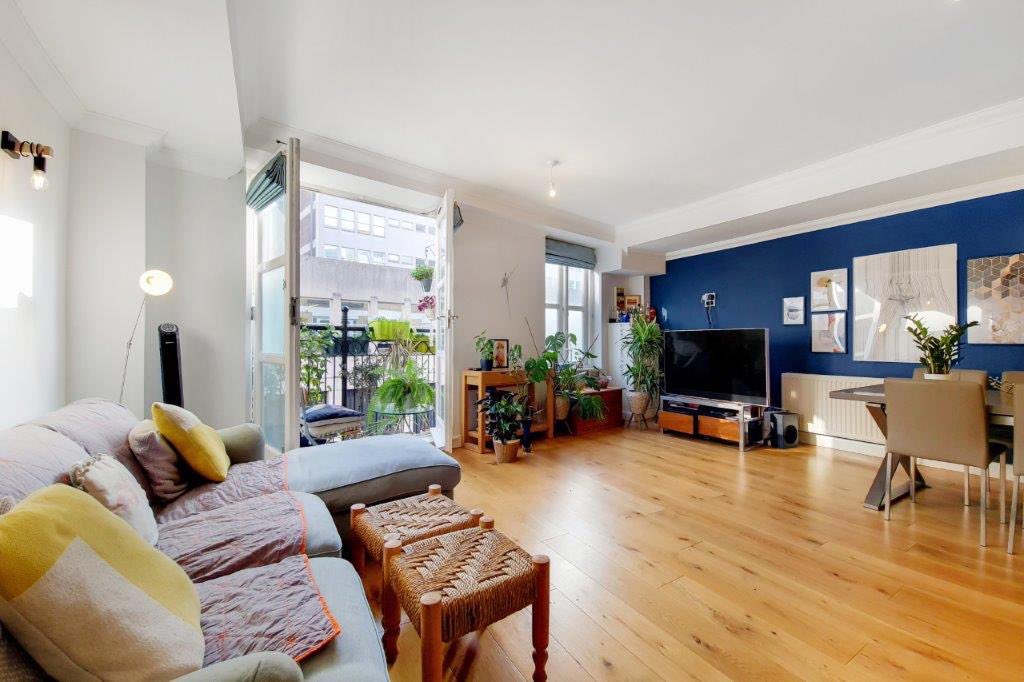 This two bedroom home offers spacious and contemporary living environments in a vibrant area of the city.

£850,000

Full Details
peachproperties.com/property/st-ma…