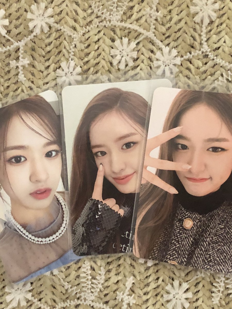 fluffykangdn's tweet photo. 🎁WTS
การ์ดยูจิน อัลบั้ม ซซกต ใบละ80
🚛shipping+20
เหมาส่งฟรี
#ตลาดนัดive https://t.co/hpQ3j9Qq7F