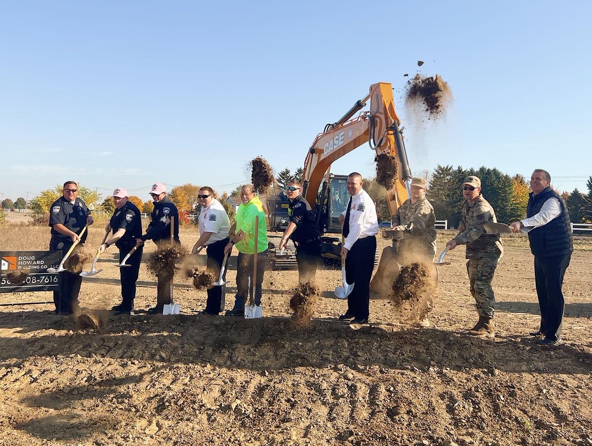 GROUNDBREAKING NEWS! @FoldsofHonor - American Interiors Chapter broke ground yesterday on The Home of The Brave. All proceeds, including the estimated $475,000 completed home, will provide educational scholarships to spouses and children of military members and first responders.