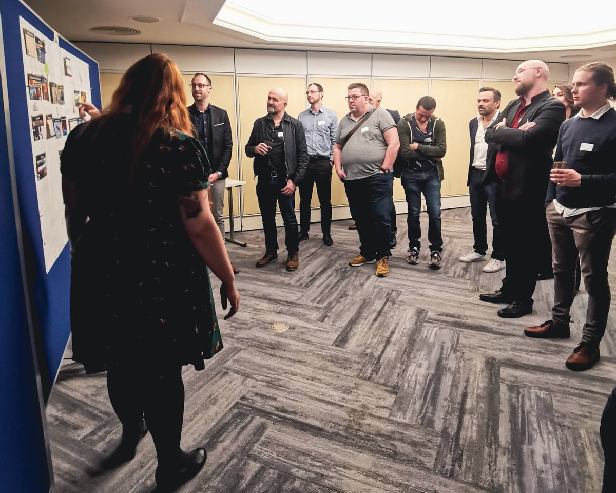 technoandstrat's tweet image. 3/3 We also offered them the opportunity to discover the #fresqueduclimat thanks to Christelle Fleury, who oversaw this workshop 🍃 
#together #letsmakeitpossible 
#TnSEvent  #innovation