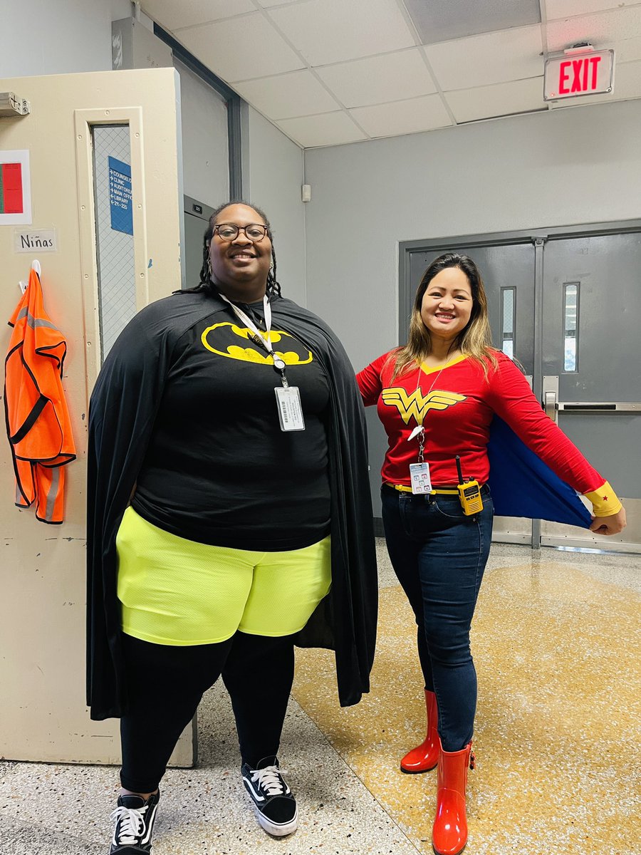 DatAmazingCoach's tweet photo. Be a hero, not a Bully! @AEMA_JDMS #RedRibbonWeek2022 https://t.co/dClUJ6k0iO