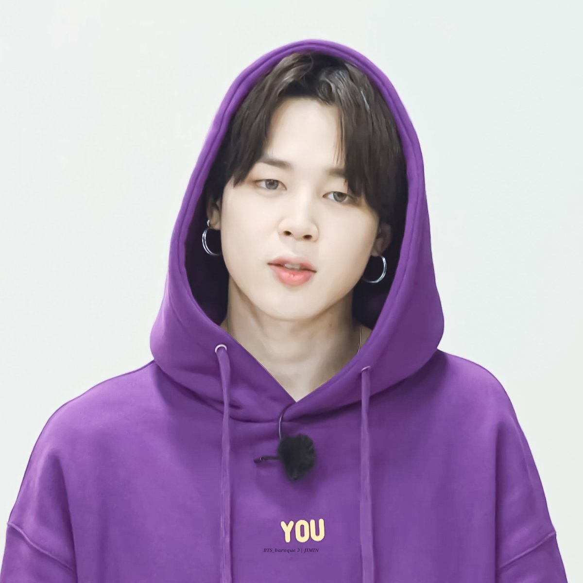 Jelly_1013's tweet photo. 분명 위드유 후드인데   
지민이는  후드 아래 긴 긴 망또같은 느낌 
천사라 그렇지

FairyAngelJimin
페어리 엔젤 지민 #WithYou by #JIMIN of #BTS  #BTSJIMIN (@BTS_twt) and Sungwoon https://t.co/EtMo1vELsh
