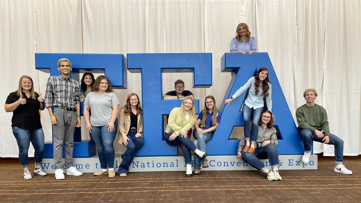 positivityinag's tweet photo. This week, I'm part of the newsroom at the 95th National FFA Convention &amp; Expo in Indianapolis, Indiana! 

I'll be sharing the stories on the radio team. Listen to stories from FFA members to sponsors at https://t.co/ff3edVXPiR! 🎙

#FFA22 https://t.co/ikeIEOEsOW
