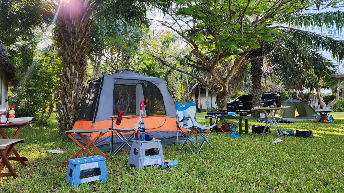 BunduRovers's tweet photo. So how’s your afternoon coming up. We’re chilling while other have set off site seeing…. All in all… it’s been a good day!    #pointandgobeyond 
#SecretsOfTheSultans
#jipe
#lushoto 
#bagamoyo 
#magoroto
#msambweni
#bunduroversclub https://t.co/RFaRrfQMJt