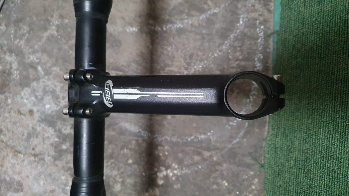 febrianadiaz2's tweet photo. #fnfjb wts barset defa nera x bbb stem 130mm 6degree bartape bontrager https://t.co/WNs3UXRkJ9