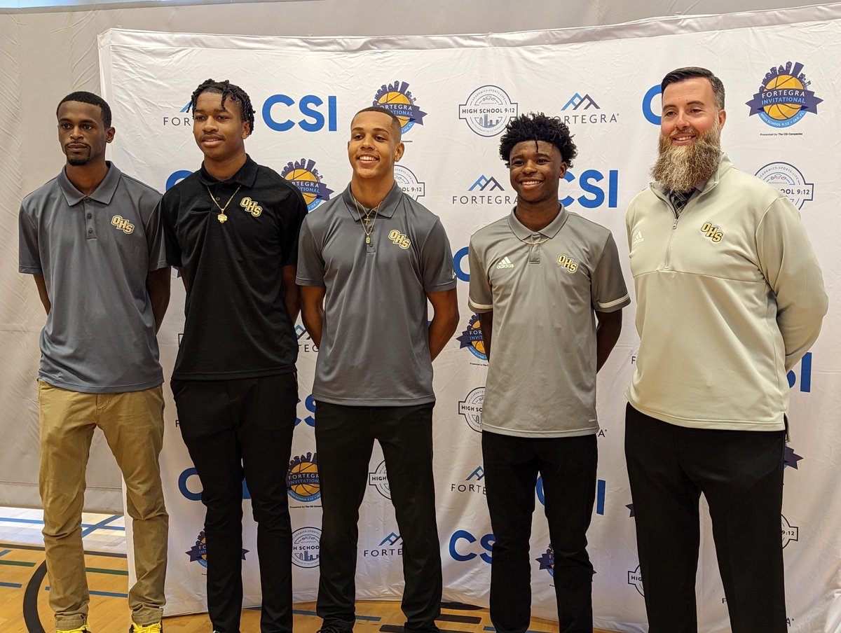 Clayton Freeman (@cfreemanjax) on Twitter photo Assistant coach Kevin Thomas Griffin, Cameron Coachman, Dylan Lewis, Michael Compere and head coach Jason Price are here at #HSMediaDay for <a href="/Oakleaf_Ath/">Oakleaf HS Athletics #KnightNation</a>. Assistant coach Kevin Thomas Griffin, Cameron Coachman, Dylan Lewis, Michael Compere and head coach Jason Price are here at #HSMediaDay for <a href="/Oakleaf_Ath/">Oakleaf HS Athletics #KnightNation</a>.