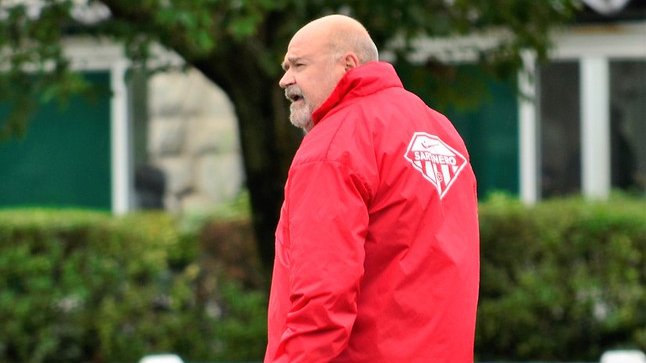 #Deportes | 🏑 <a href="/angel_laso/">angel laso</a>: "El objetivo es quedar entre el 8º y el 10º"

🔊 Escucha la entrevista al entrenador del <a href="/SardineroHC/">Sardinero H.C.</a> femenino

play.cadenaser.com/audio/16667049… vía <a href="/OskarGarcia16/">Óscar García Mayo 🎙</a>