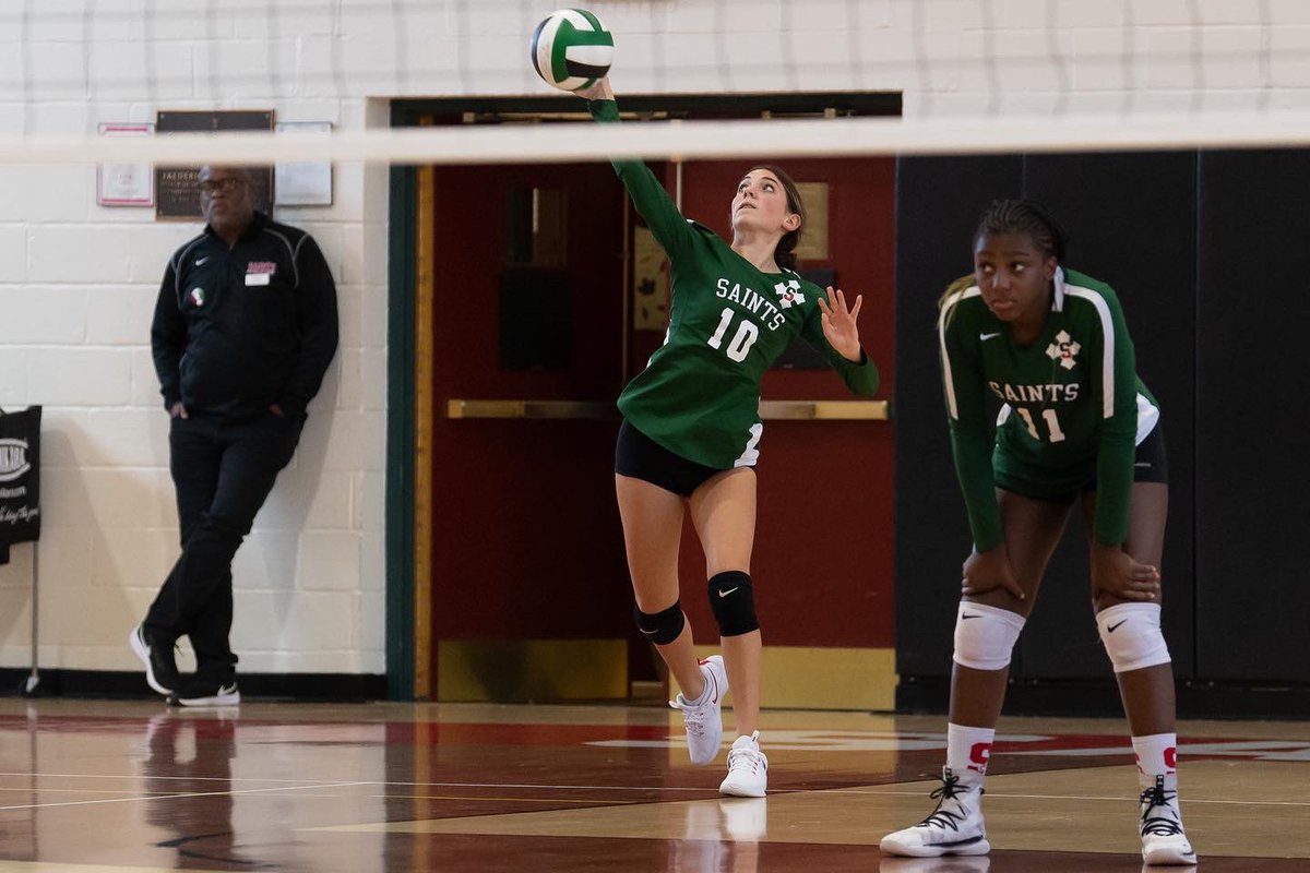 SSSAS_VBall's tweet photo. JV Volleyball pics from @seminaryhillcup  by @VOSschoolpics #onesaint https://t.co/zcaHRa7p1t