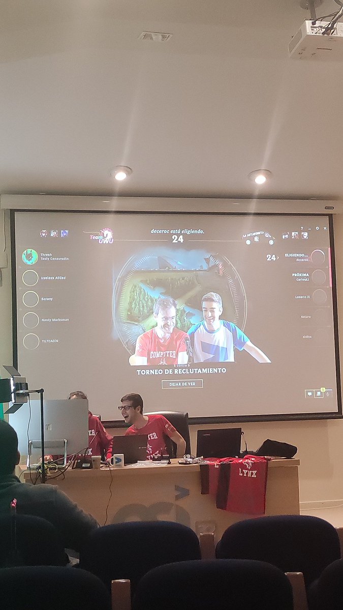 Team UWU tweet media
