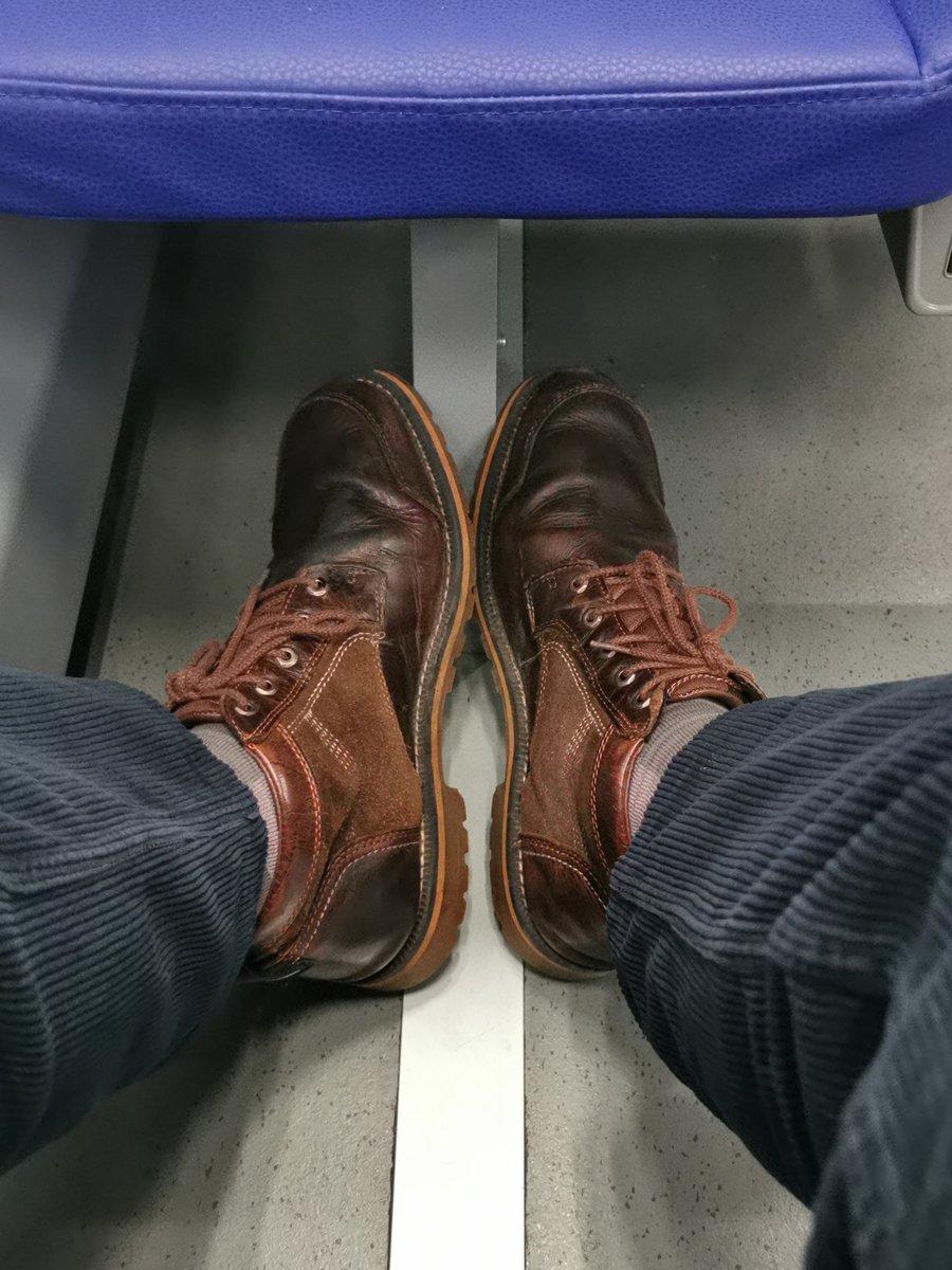 realitalianfeet's tweet photo. Buongiorno π
Been walking all morning, now my feet are soaring. Can't wait to take my boots off π
#cashcow #paypig #humanatm #walkingatm #tinysub #humiliation #subcontrol #totalcontrol #subcontract #onlyfans #feet #toes #malefeet #gayfootfetish #gayfetish #gayfeet https://t.co/jKVmOpDGM5