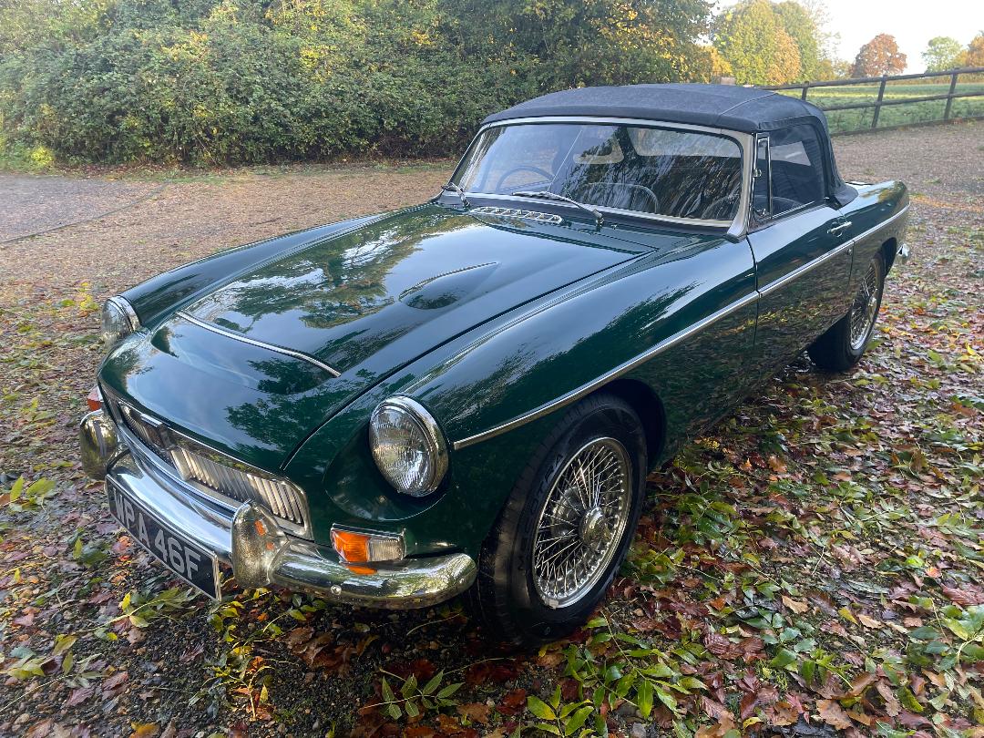 rolls_carole's tweet photo. Latest cars for sale, go to https://t.co/Nxh14L2bg7 for more info https://t.co/Koz8FpiSpY