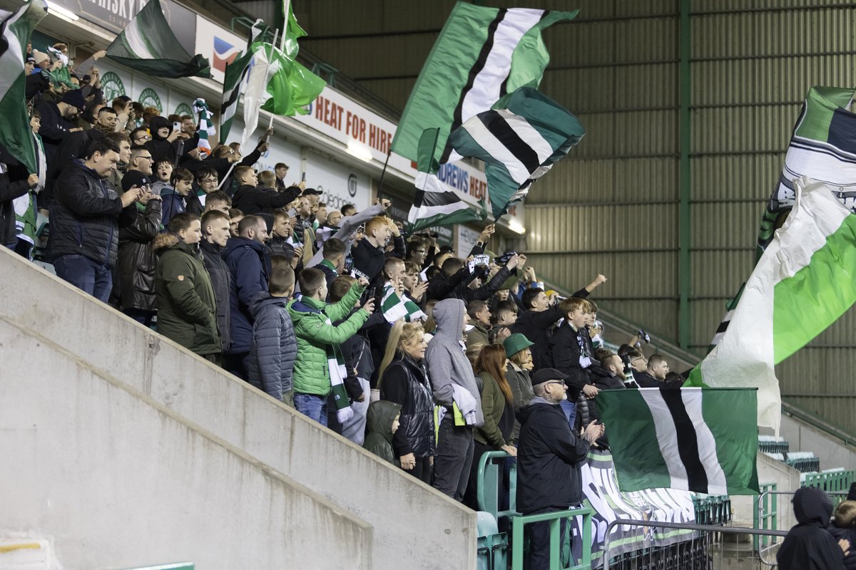 HibernianFC's tweet image. 24 hours to go! ⏳

🎟 tinyurl.com/5bt8kr7y

#UYL